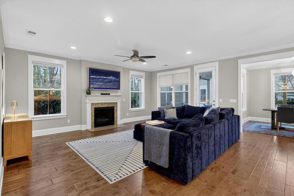 Image 22 of property listing at 128 Red Bay Lane, Summerville, SC 29483