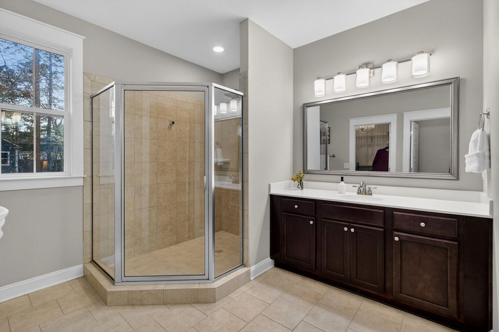 Image 33 of property listing at 128 Red Bay Lane, Summerville, SC 29483