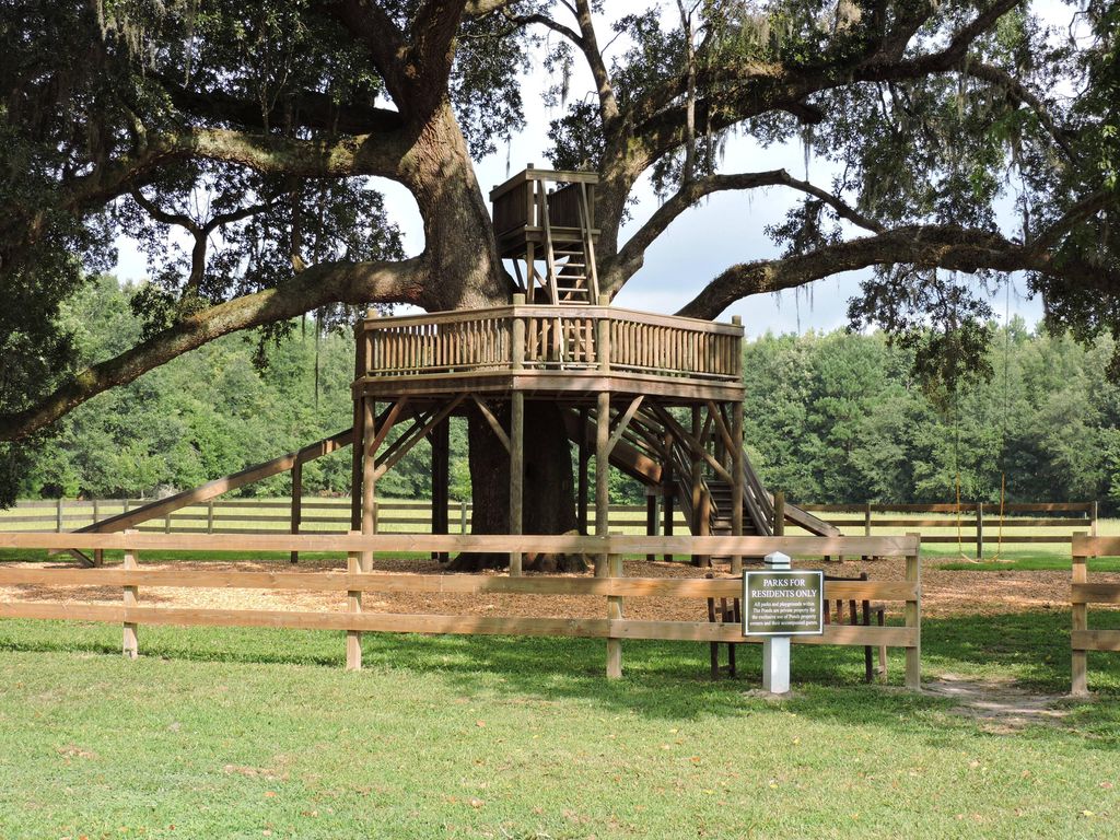 Image 70 of property listing at 128 Red Bay Lane, Summerville, SC 29483