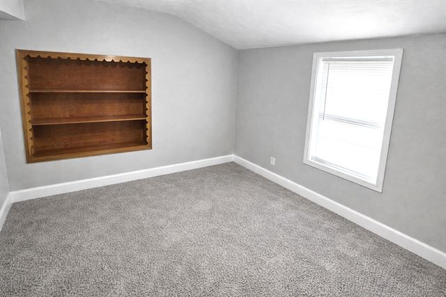 36107 N Green Bay Road, Waukegan, IL 60087