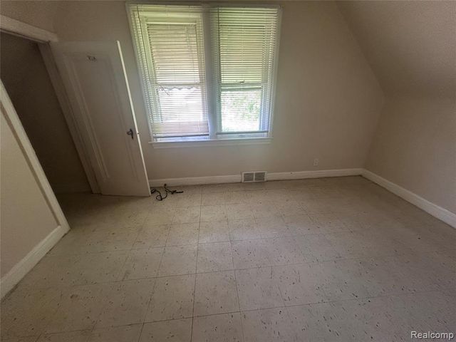 13067 Wade Street, Detroit, MI 48213