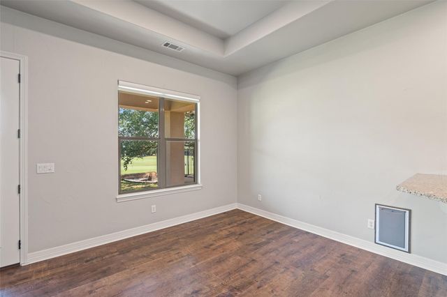 129 Hi Valley B, Horseshoe Bay, TX 78657