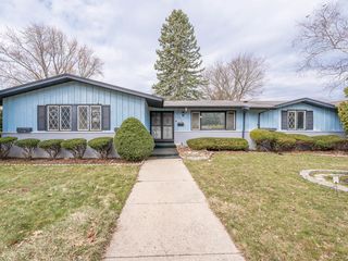 2508 Gabriel Avenue, Zion, IL 60099