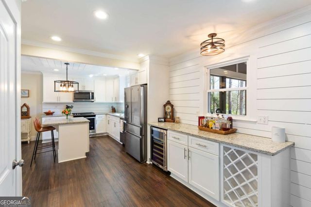 3935 Green Forest Lane SE, Smyrna, GA 30082