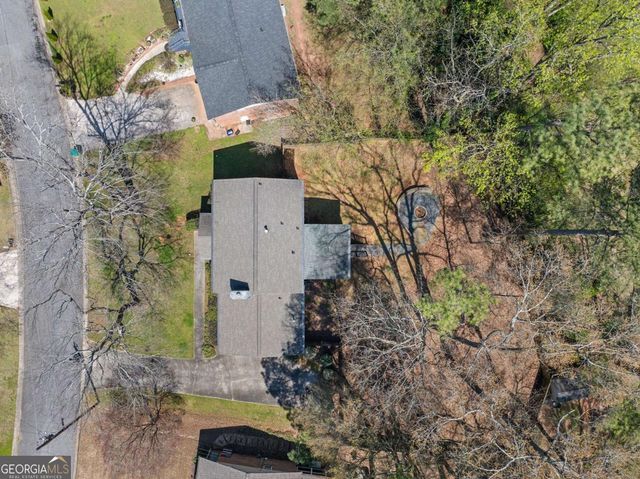 3935 Green Forest Lane SE, Smyrna, GA 30082