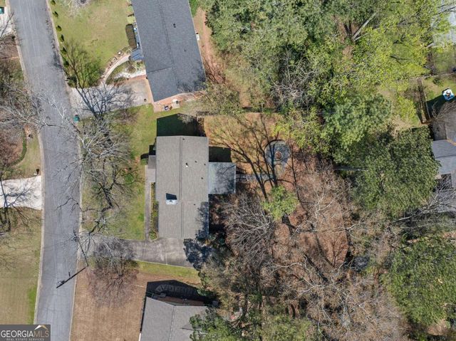 3935 Green Forest Lane SE, Smyrna, GA 30082