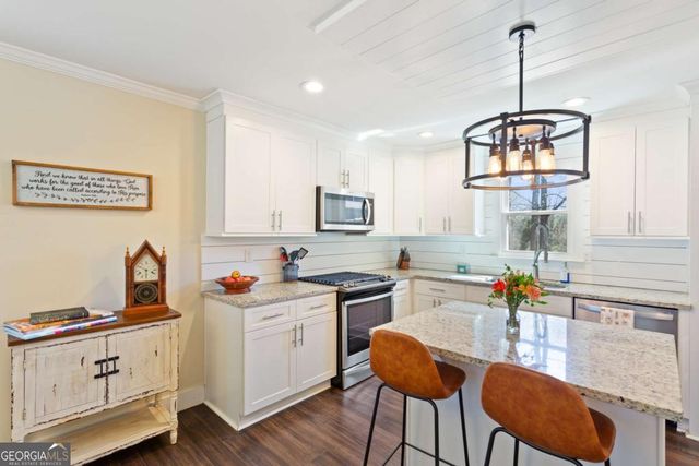 3935 Green Forest Lane SE, Smyrna, GA 30082