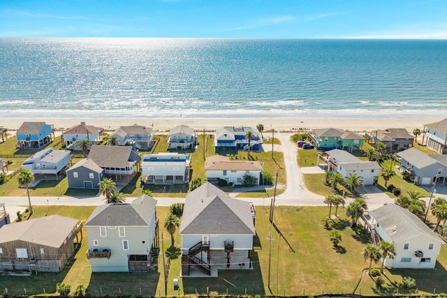 12940 John Reynolds Road, Galveston, TX 77554