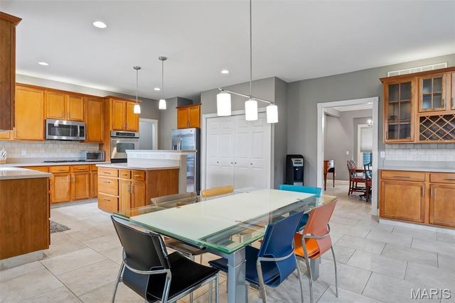 335 Summit Road, Fenton, MO 63026