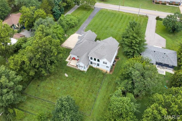 335 Summit Road, Fenton, MO 63026