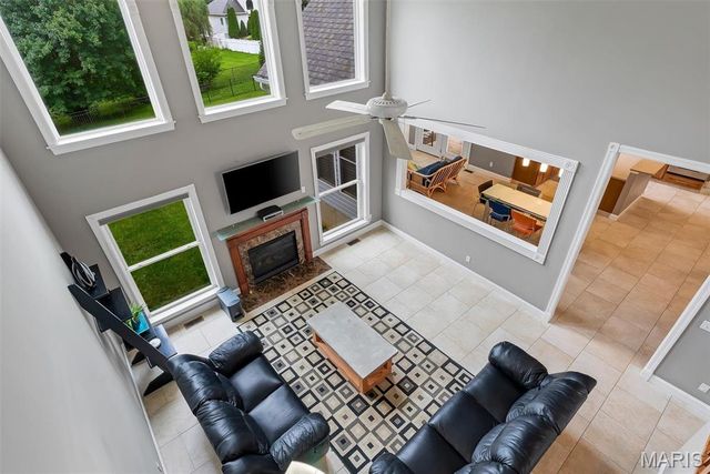 335 Summit Road, Fenton, MO 63026