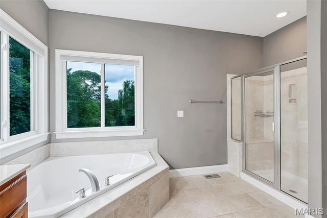 335 Summit Road, Fenton, MO 63026