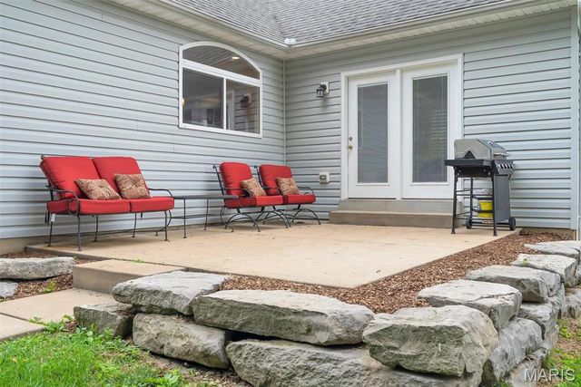 335 Summit Road, Fenton, MO 63026