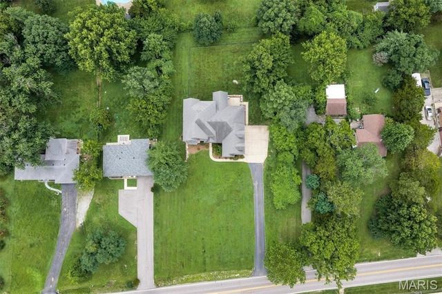335 Summit Road, Fenton, MO 63026