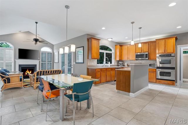 335 Summit Road, Fenton, MO 63026
