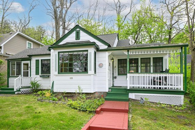 133 West Spring DRIVE, Twin Lakes, WI 53181