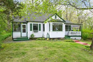 133 West Spring DRIVE, Twin Lakes, WI 53181