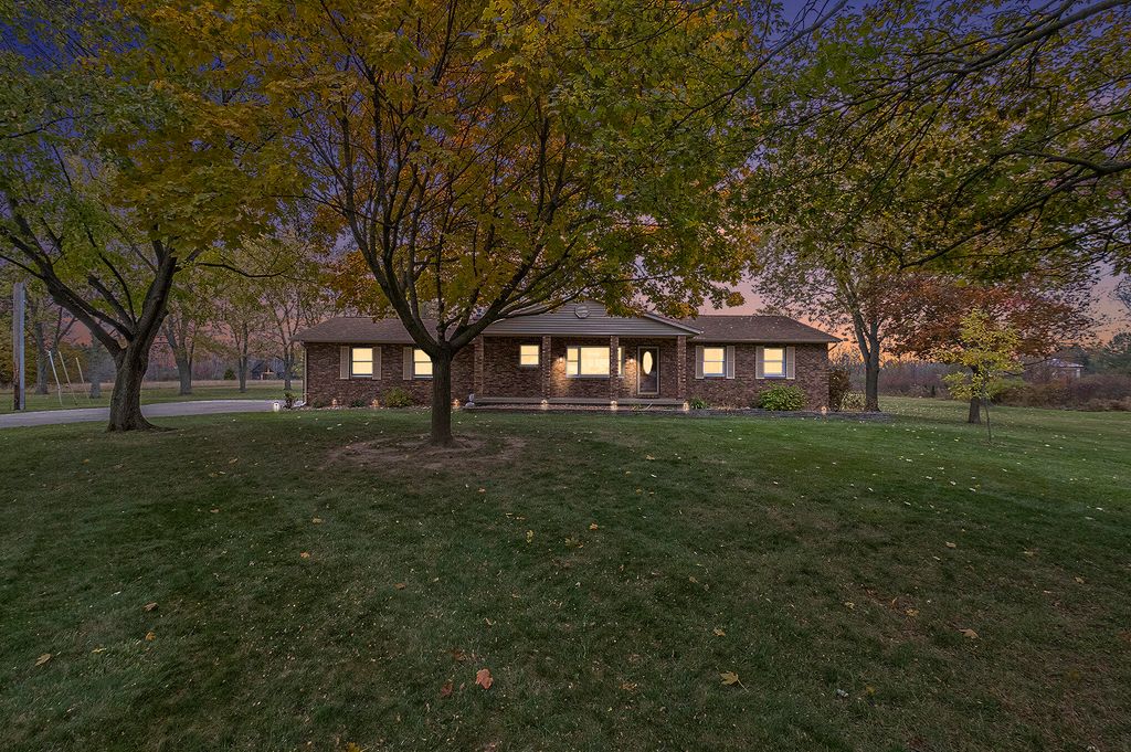 5091 S Belsay Road, Grand Blanc Twp, MI 48439
