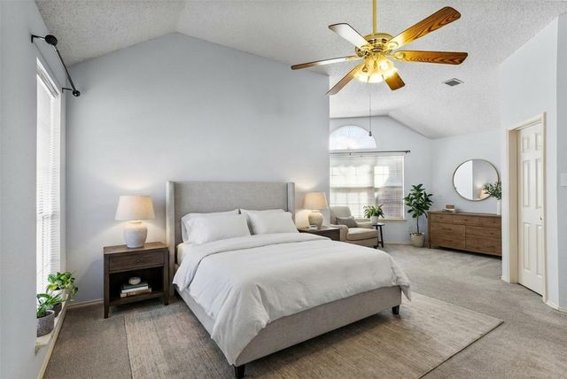 6710 Falcon Street, Rowlett, TX 75089