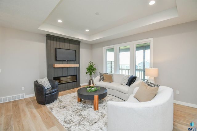 520 Quartzite Ave Avenue, Tea, SD 57064
