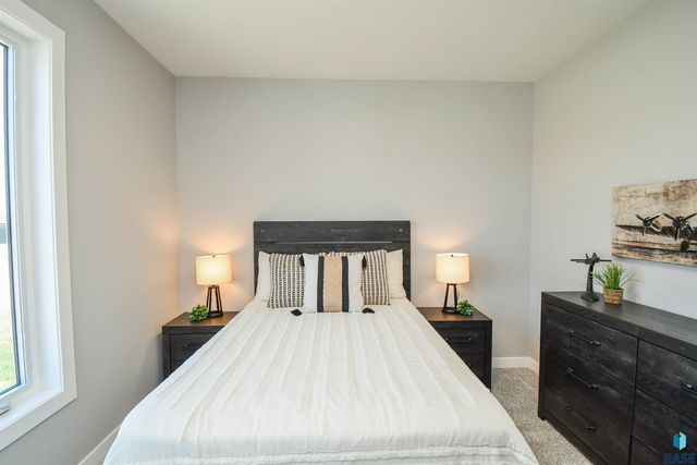 520 Quartzite Ave Avenue, Tea, SD 57064