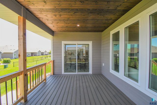 520 Quartzite Ave Avenue, Tea, SD 57064