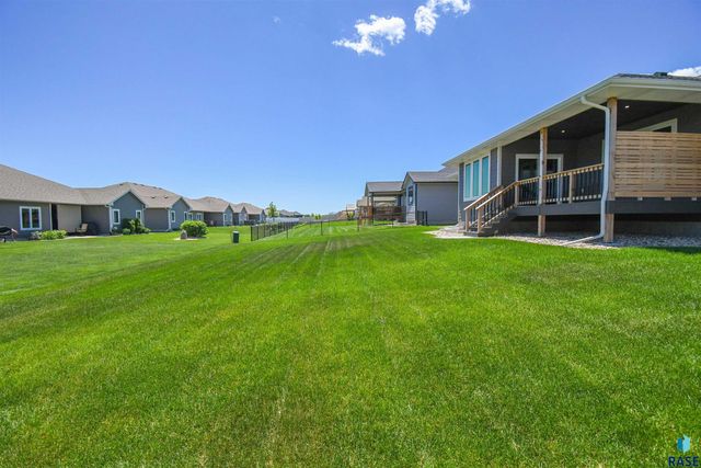 520 Quartzite Ave Avenue, Tea, SD 57064
