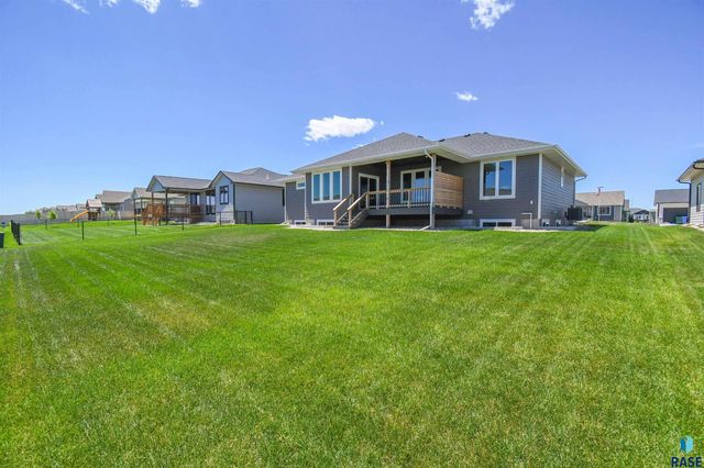 520 Quartzite Ave Avenue, Tea, SD 57064