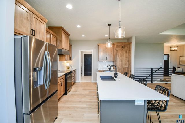 520 Quartzite Ave Avenue, Tea, SD 57064
