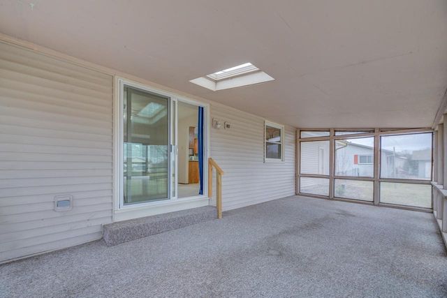 2213 E Huebbe Parkway, Beloit, WI 53511