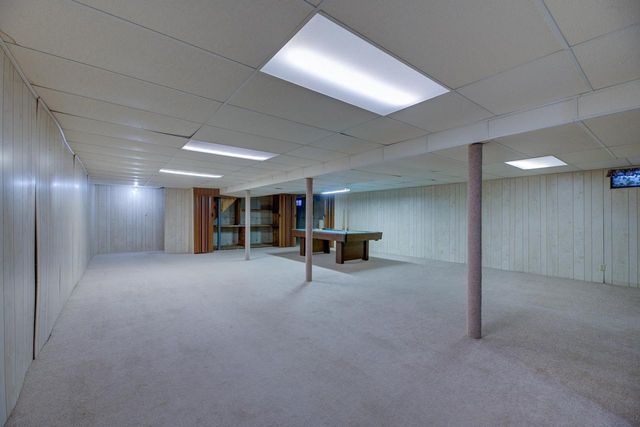 2213 E Huebbe Parkway, Beloit, WI 53511