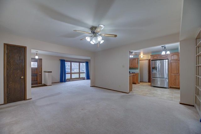 2213 E Huebbe Parkway, Beloit, WI 53511