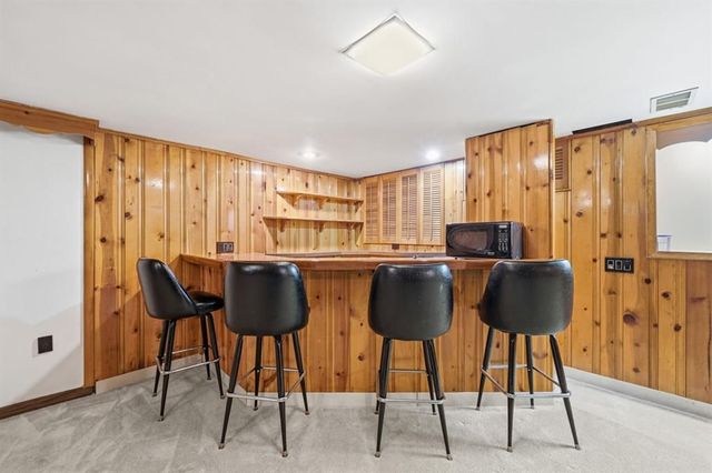 1260 Fox Chapel ROAD, Fox Chapel, PA 15238