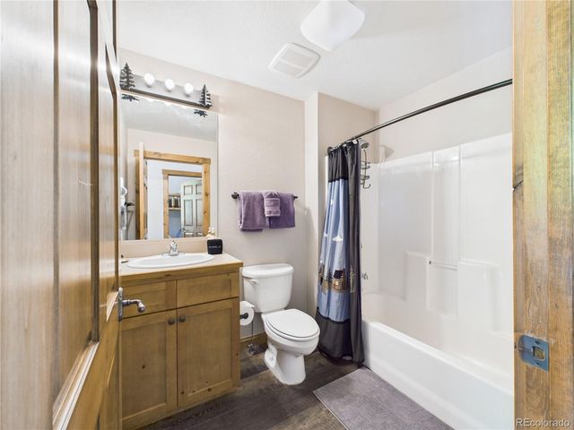 27 Lake Ridge Circle 1842, Dillon, CO 80435