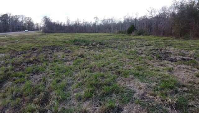 1 Highway 105 W, Liberty, TX 77575