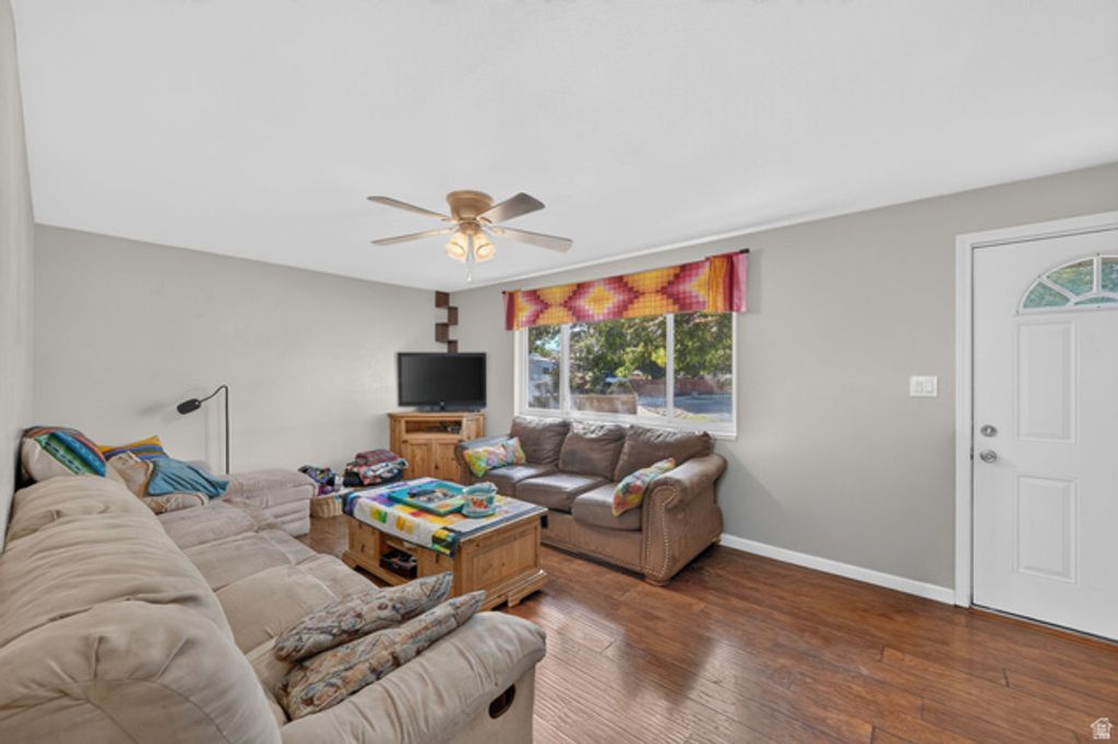 330 W 175 N, American Fork, UT 84003 — photo 5