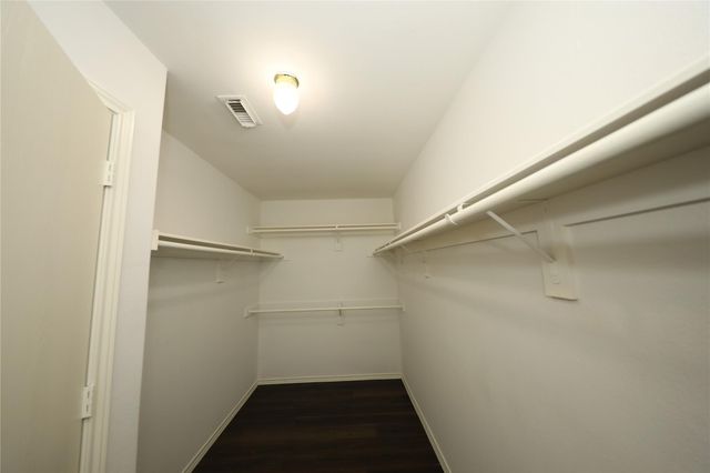 12620 Rio Bravo Street, Rosharon, TX 77583