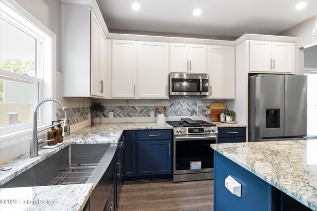 5700 Old Floydsburg Rd, Crestwood, KY 40014