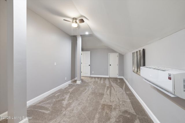5700 Old Floydsburg Rd, Crestwood, KY 40014