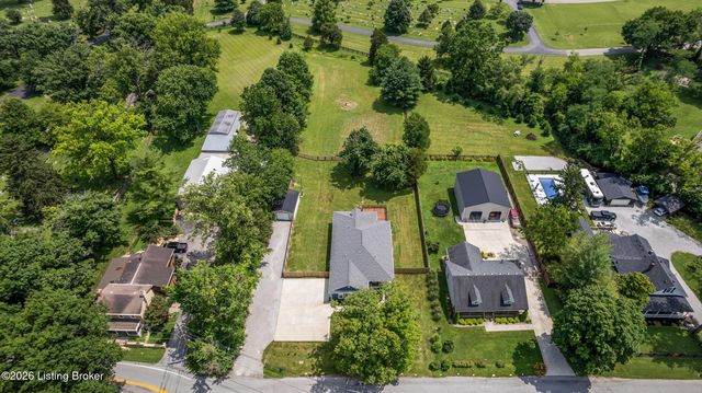 5700 Old Floydsburg Rd, Crestwood, KY 40014