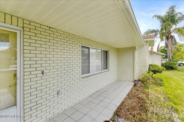 744 Hawks Ridge Road, Port Orange, FL 32127