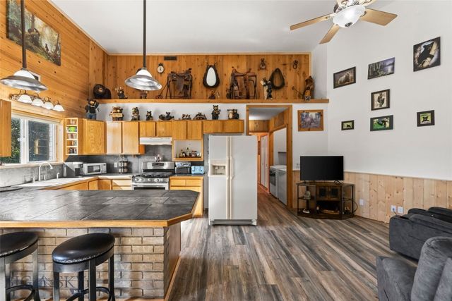 1801 Sun Avenue, Livingston, MT 59047