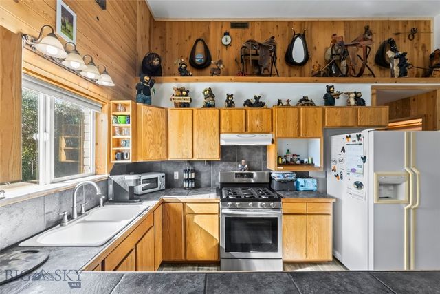 1801 Sun Avenue, Livingston, MT 59047