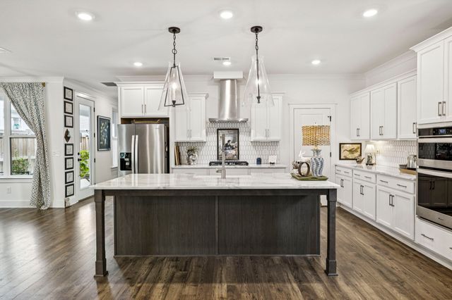 218 Southmen Ln, Spring Hill, TN 37174