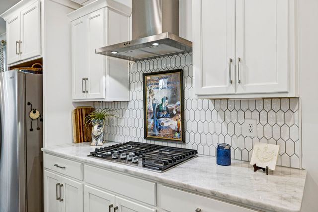 218 Southmen Ln, Spring Hill, TN 37174