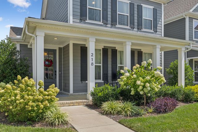 218 Southmen Ln, Spring Hill, TN 37174