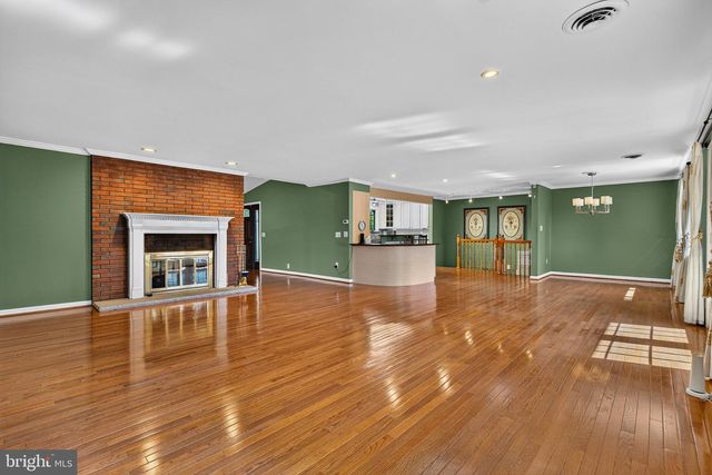 17 IVY HILL CT, Cockeysville, MD 21030