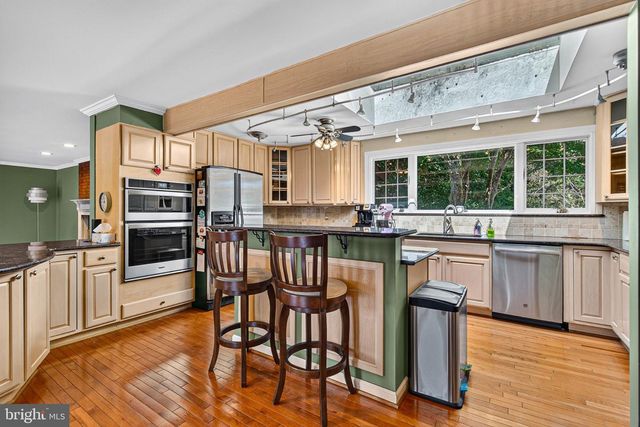 17 IVY HILL CT, Cockeysville, MD 21030