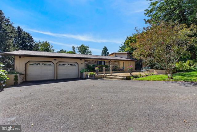 17 IVY HILL CT, Cockeysville, MD 21030