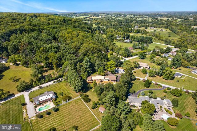 17 IVY HILL CT, Cockeysville, MD 21030